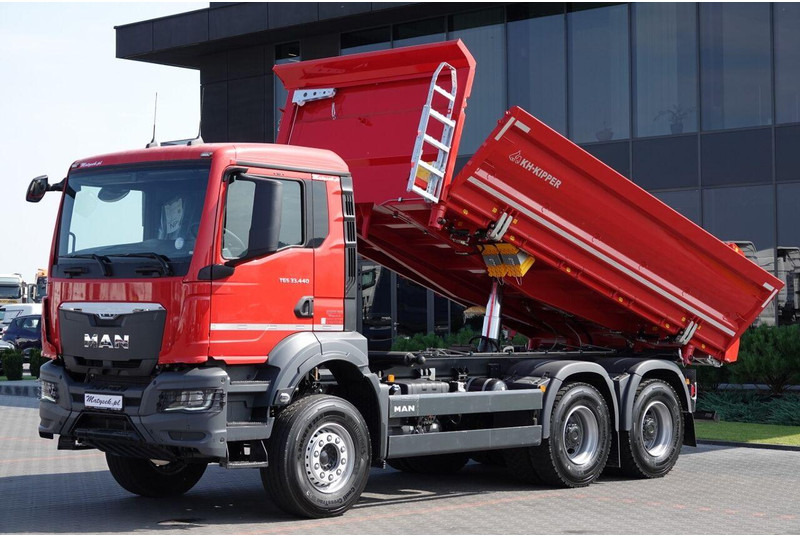 MAN TGS 33.440 / 6X4 / WYWROTKA 3 STRONNA / HYDROBURTA / BORDMATIC / - 翻斗车:图5 MAN TGS 33.440 / 6X4 / WYWROTKA 3 STRONNA / HYDROBURTA / BORDMATIC / - 翻斗车:图5