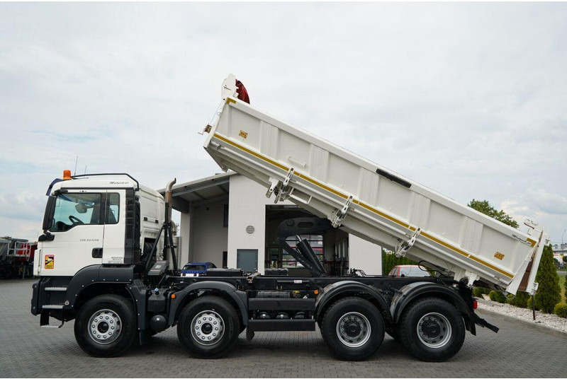 MAN TGS 35.440 / 8X4 / WYWROTKA 2 STR. / HYDROBURTA / BORDMATIC / ZA - 翻斗车:图2 MAN TGS 35.440 / 8X4 / WYWROTKA 2 STR. / HYDROBURTA / BORDMATIC / ZA - 翻斗车:图2