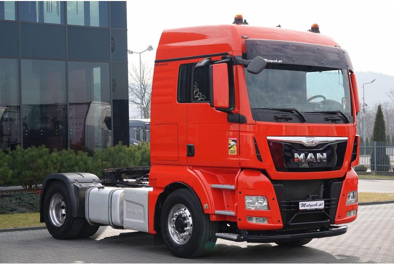 MAN TGX 18.440 / 4x4 / HYDRAULIKA / HYDRODRIVE / EURO 6 / MANUAL / P - 牵引车:图2 MAN TGX 18.440 / 4x4 / HYDRAULIKA / HYDRODRIVE / EURO 6 / MANUAL / P - 牵引车:图2