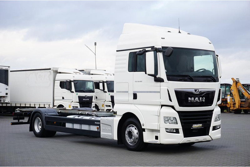 MAN TGX / 18.460 / ACC / E 6 / XLX / BDF / 7,15 M , 7,45 M - 驾驶室底盘卡车:图1 MAN TGX / 18.460 / ACC / E 6 / XLX / BDF / 7,15 M , 7,45 M - 驾驶室底盘卡车:图1