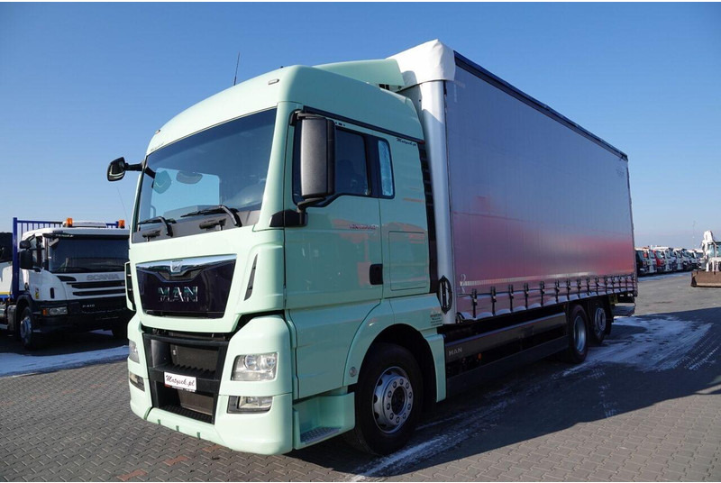 MAN TGX 26.440 / 6x2 / FIRANKA - 8,15 m / SOLÓWKA / WINDA ZAŁADOWCZA - 侧帘卡车:图3 MAN TGX 26.440 / 6x2 / FIRANKA - 8,15 m / SOLÓWKA / WINDA ZAŁADOWCZA - 侧帘卡车:图3