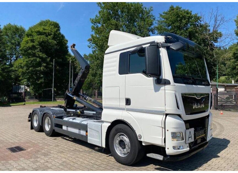 MAN TGX 26.440 - 吊钩升降车:图4 MAN TGX 26.440 - 吊钩升降车:图4