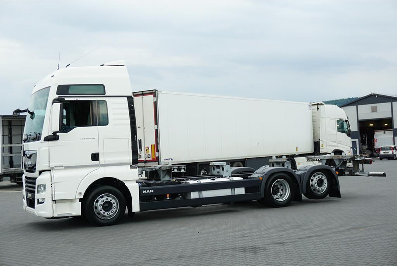MAN TGX / 26.470 / ACC / E 6 / XXL / BDF 7,15 M , 7,45 M , 7,82 M - 驾驶室底盘卡车:图3 MAN TGX / 26.470 / ACC / E 6 / XXL / BDF 7,15 M , 7,45 M , 7,82 M - 驾驶室底盘卡车:图3