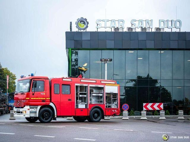 Mercedes-Benz ACTROS 1835 4x2 ZIEGLER FIRE BRIGADE - 消防车:图4 Mercedes-Benz ACTROS 1835 4x2 ZIEGLER FIRE BRIGADE - 消防车:图4