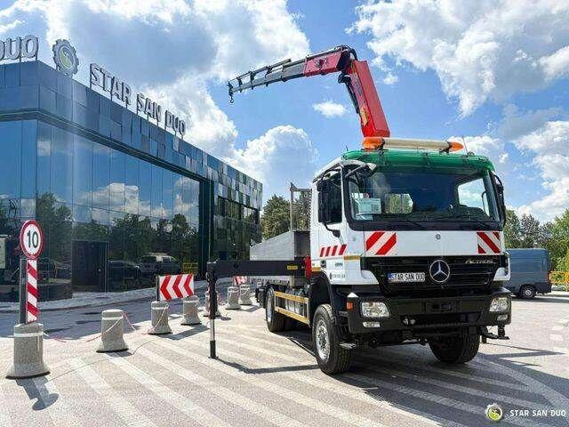 Mercedes-Benz ACTROS 2044A 4x4 Palfinger PK 20002 hds Crane - 栏板式/ 平板卡车, 起重车:图2 Mercedes-Benz ACTROS 2044A 4x4 Palfinger PK 20002 hds Crane - 栏板式/ 平板卡车, 起重车:图2