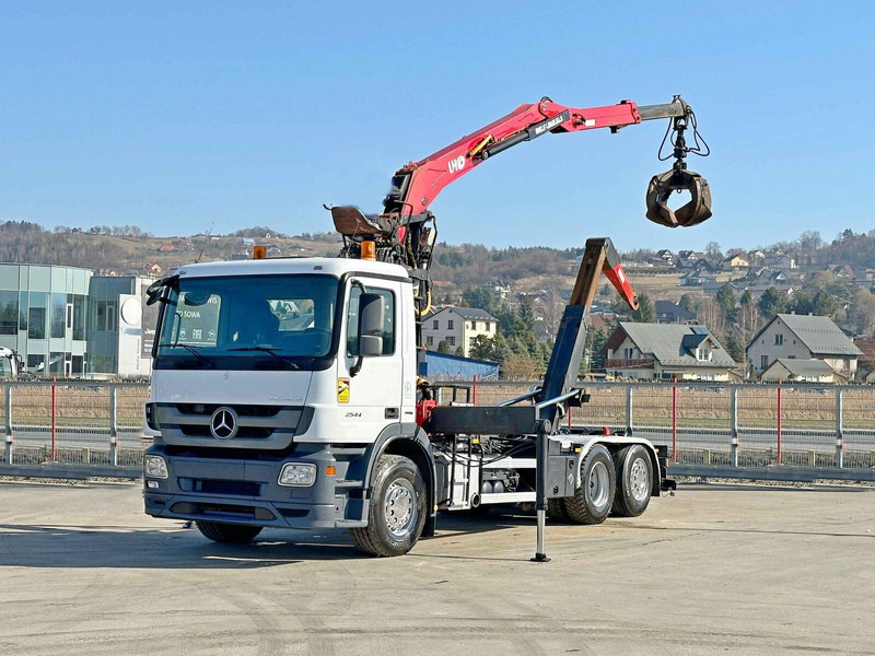 Mercedes-Benz ACTROS 2544 * ABROLLKIPPER * LHO L190Z(78) * TOP - 吊钩升降车, 起重车:图2 Mercedes-Benz ACTROS 2544 * ABROLLKIPPER * LHO L190Z(78) * TOP - 吊钩升降车, 起重车:图2