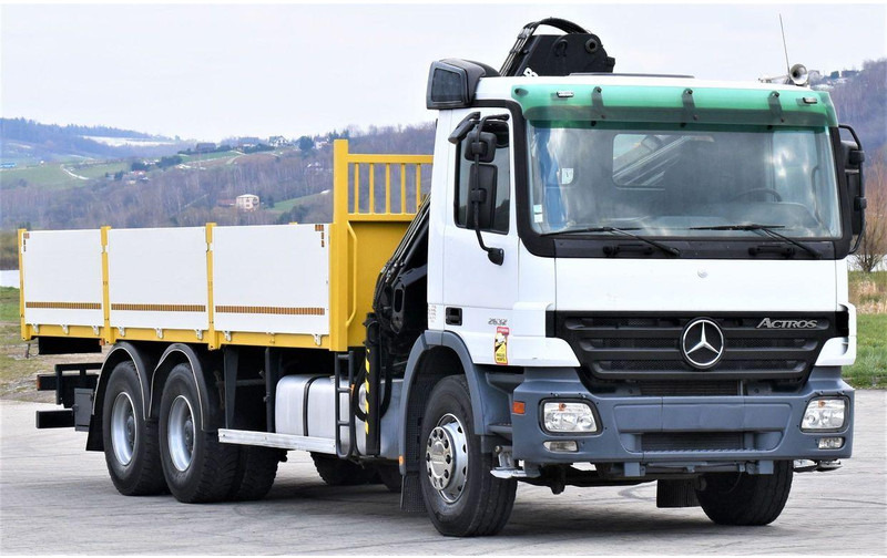 Mercedes-Benz ACTROS 2632 - 栏板式/ 平板卡车, 起重车:图3 Mercedes-Benz ACTROS 2632 - 栏板式/ 平板卡车, 起重车:图3