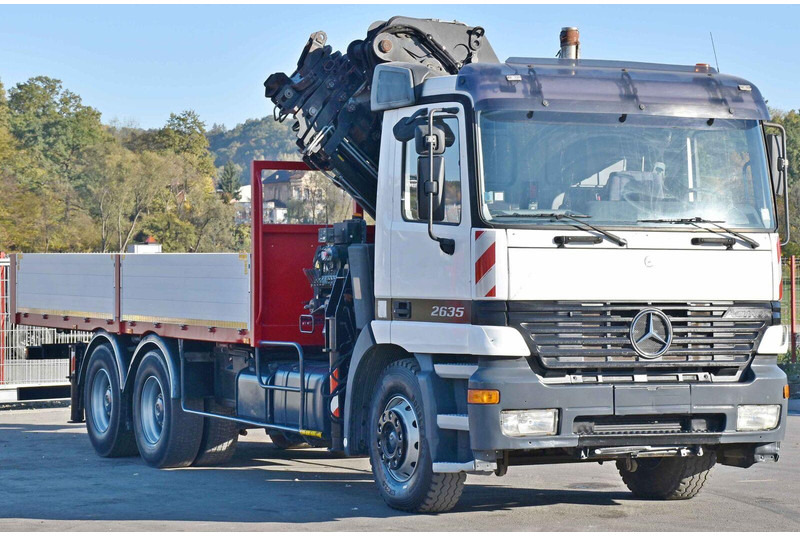 Mercedes-Benz ACTROS 2635 Pritsche - 栏板式/ 平板卡车, 起重车:图3 Mercedes-Benz ACTROS 2635 Pritsche - 栏板式/ 平板卡车, 起重车:图3