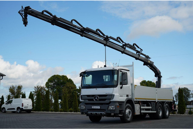 Mercedes-Benz ACTROS 2636 / 6x4 / SKRZYNIOWY 6,5 M + HDS HIAB / MOCNA PODŁOGA - 栏板式/ 平板卡车, 起重车:图2 Mercedes-Benz ACTROS 2636 / 6x4 / SKRZYNIOWY 6,5 M + HDS HIAB / MOCNA PODŁOGA - 栏板式/ 平板卡车, 起重车:图2