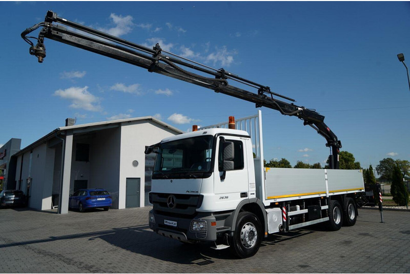 Mercedes-Benz ACTROS 2636 / 6x4 / SKRZYNIOWY 7 M + HDS HIAB - WYSÓW 12,6 M / - 栏板式/ 平板卡车, 起重车:图2 Mercedes-Benz ACTROS 2636 / 6x4 / SKRZYNIOWY 7 M + HDS HIAB - WYSÓW 12,6 M / - 栏板式/ 平板卡车, 起重车:图2