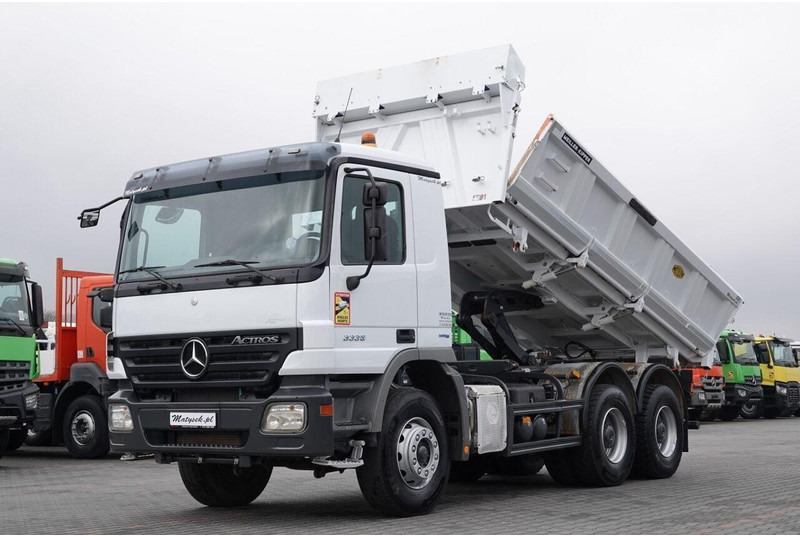 Mercedes-Benz ACTROS 3336 / 6x4 / WYWROTKA / BORDMATIC / HYDROBURTA / MEILLER - 翻斗车:图2 Mercedes-Benz ACTROS 3336 / 6x4 / WYWROTKA / BORDMATIC / HYDROBURTA / MEILLER - 翻斗车:图2