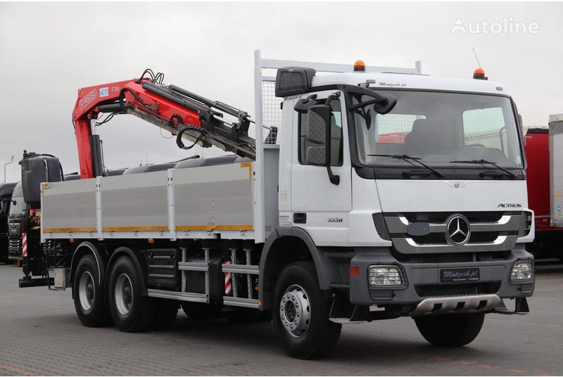 Mercedes-Benz ACTROS 3336 - 栏板式/ 平板卡车, 起重车:图3 Mercedes-Benz ACTROS 3336 - 栏板式/ 平板卡车, 起重车:图3