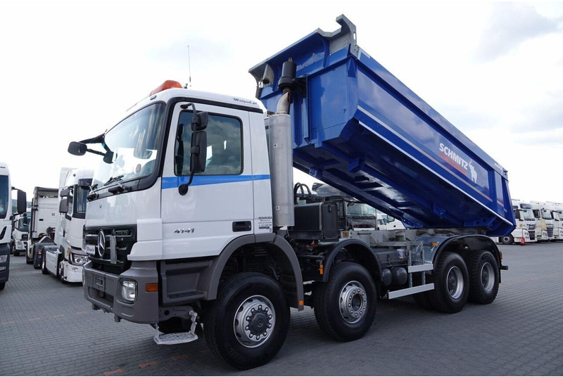 Mercedes-Benz ACTROS 4141 - 翻斗车:图2 Mercedes-Benz ACTROS 4141 - 翻斗车:图2