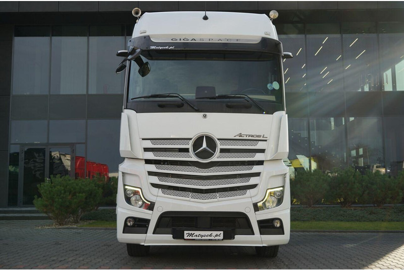 Mercedes-Benz ACTROS L 1851 / GIGA SPACE / RETARDER / 2022 R - 牵引车:图3 Mercedes-Benz ACTROS L 1851 / GIGA SPACE / RETARDER / 2022 R - 牵引车:图3