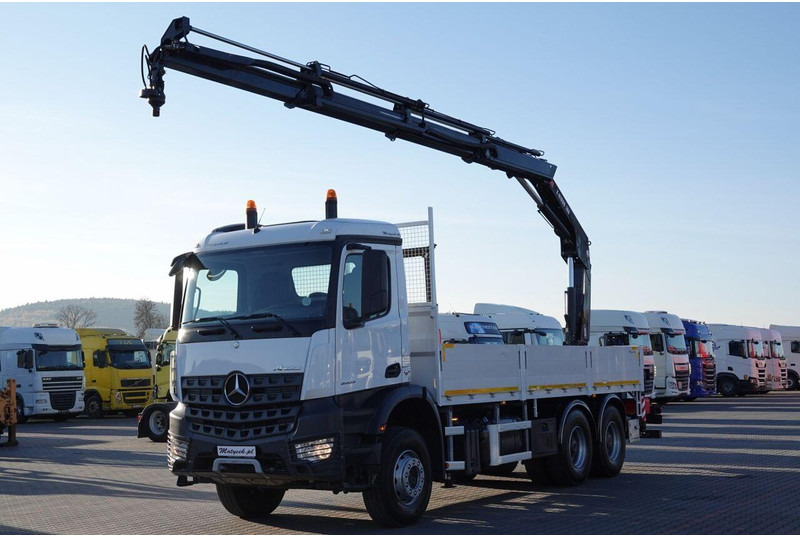Mercedes-Benz AROCS 2633 / 6x4 / SKRZYNIOWY - 6,5 M / HDS HIAB 188 b-3 wysów: - 栏板式/ 平板卡车, 起重车:图1 Mercedes-Benz AROCS 2633 / 6x4 / SKRZYNIOWY - 6,5 M / HDS HIAB 188 b-3 wysów: - 栏板式/ 平板卡车, 起重车:图1