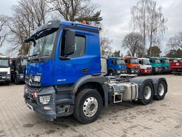 Mercedes-Benz AROCS 2643 6X4 EURO 6 SATTELZUG - 牵引车:图3 Mercedes-Benz AROCS 2643 6X4 EURO 6 SATTELZUG - 牵引车:图3
