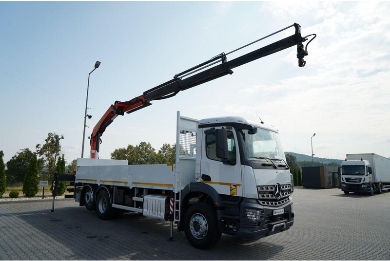 Mercedes-Benz AROCS 2643 - 栏板式/ 平板卡车, 起重车:图2 Mercedes-Benz AROCS 2643 - 栏板式/ 平板卡车, 起重车:图2