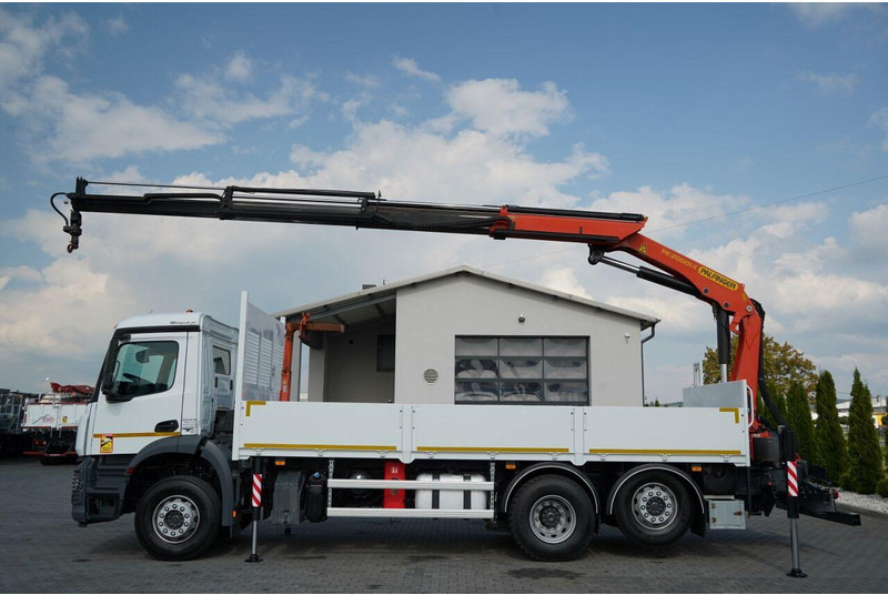 Mercedes-Benz AROCS 2643 - 栏板式/ 平板卡车, 起重车:图4 Mercedes-Benz AROCS 2643 - 栏板式/ 平板卡车, 起重车:图4