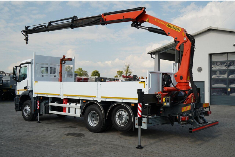 Mercedes-Benz AROCS 2643 - 栏板式/ 平板卡车, 起重车:图5 Mercedes-Benz AROCS 2643 - 栏板式/ 平板卡车, 起重车:图5