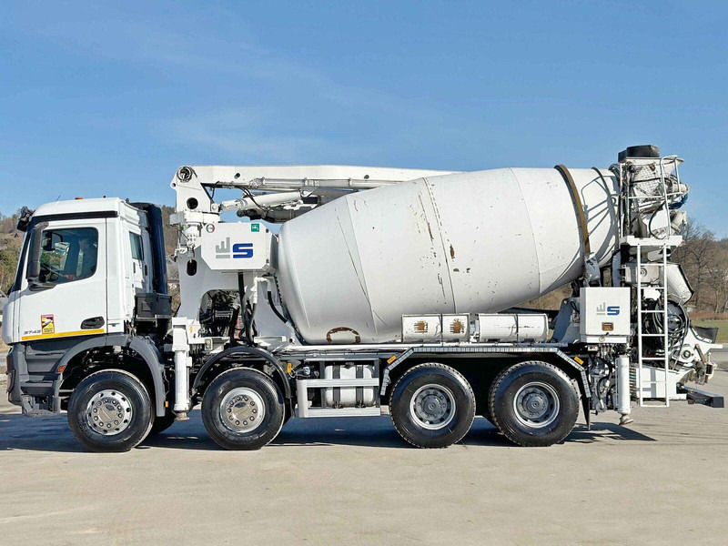 Mercedes-Benz AROCS 3743 * Betonpumpe + FUNK * 8x4 * TOP - 混凝土搅拌车:图4 Mercedes-Benz AROCS 3743 * Betonpumpe + FUNK * 8x4 * TOP - 混凝土搅拌车:图4