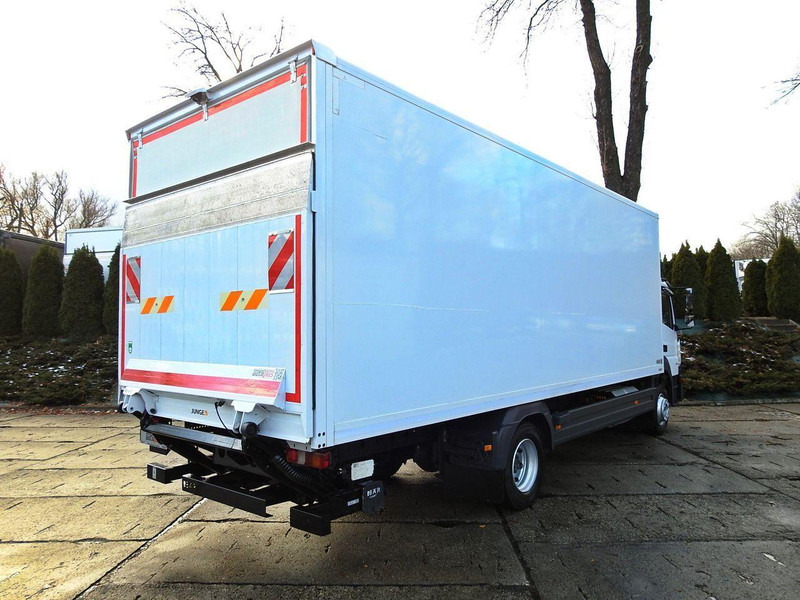 Mercedes-Benz ATEGO 12.24 KONTENER WINDA 18 PALET TEMPOMAT KLIMATYZACJA AUTOMA - 厢式卡车:图3 Mercedes-Benz ATEGO 12.24 KONTENER WINDA 18 PALET TEMPOMAT KLIMATYZACJA AUTOMA - 厢式卡车:图3