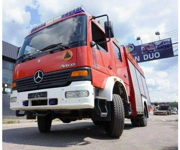Mercedes-Benz ATEGO 1225 Firebrigade Feuerwehr - 消防车:图3 Mercedes-Benz ATEGO 1225 Firebrigade Feuerwehr - 消防车:图3