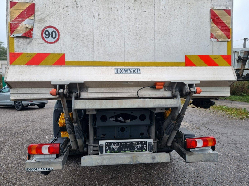 Mercedes-Benz ATEGO 1323 4x4 Refrigerated CARRIER XARIOS 600MT + Tail Lift - 冷藏车:图4 Mercedes-Benz ATEGO 1323 4x4 Refrigerated CARRIER XARIOS 600MT + Tail Lift - 冷藏车:图4