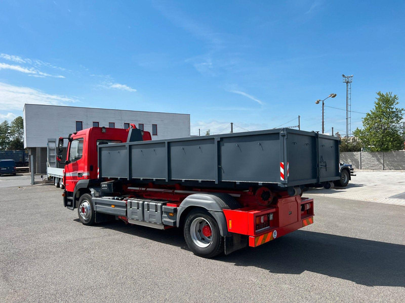 Mercedes-Benz ATEGO 1524, ABROLLKIPPER HIAB 1570MM - 栏板式/ 平板卡车, 起重车:图5 Mercedes-Benz ATEGO 1524, ABROLLKIPPER HIAB 1570MM - 栏板式/ 平板卡车, 起重车:图5