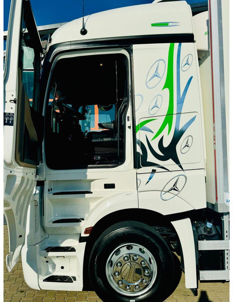 冷藏车 Mercedes-Benz Actros 2542：图20