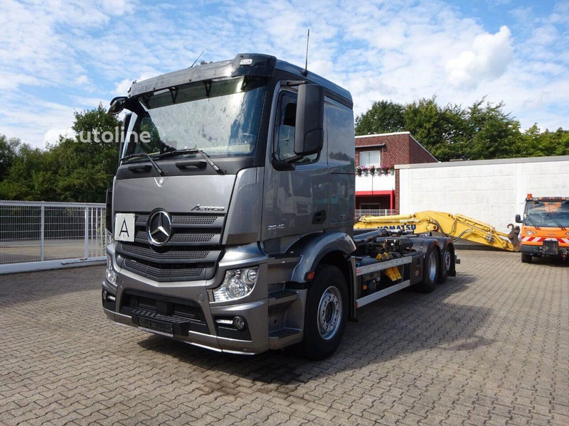 Mercedes-Benz Actros 2545 - Hook lift truck 6x2 - 吊钩升降车:图1 Mercedes-Benz Actros 2545 - Hook lift truck 6x2 - 吊钩升降车:图1