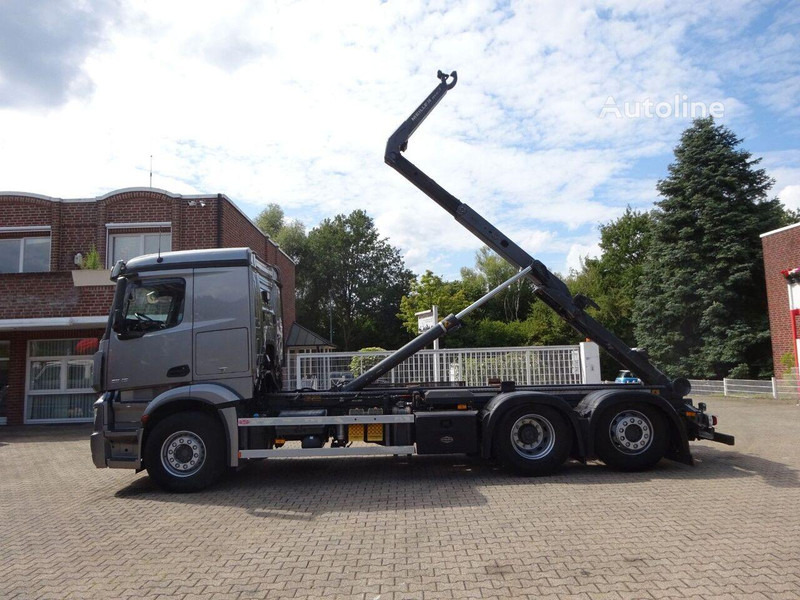 Mercedes-Benz Actros 2545 - Hook lift truck 6x2 - 吊钩升降车:图4 Mercedes-Benz Actros 2545 - Hook lift truck 6x2 - 吊钩升降车:图4