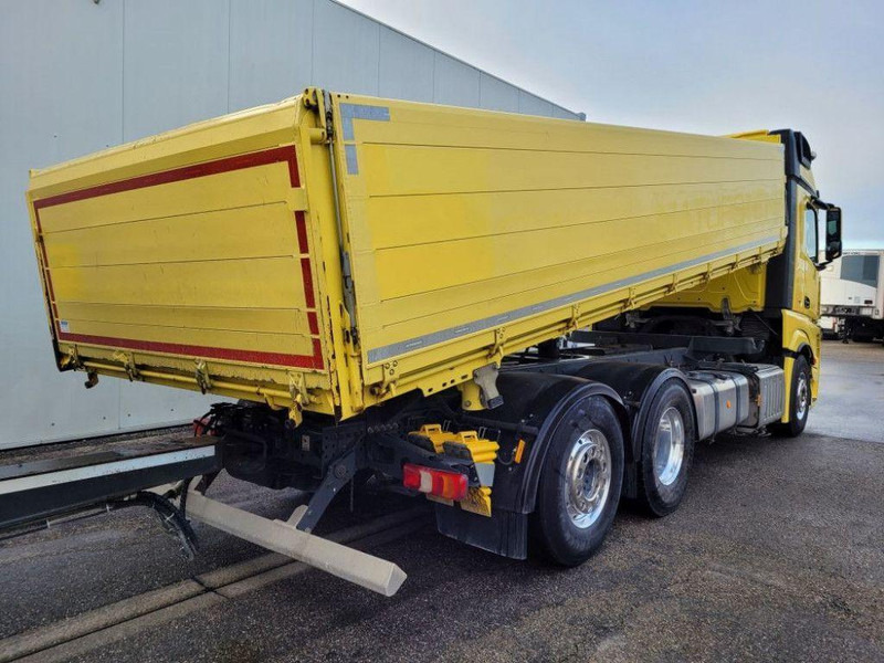Mercedes-Benz Actros 2551 - 翻斗车:图3 Mercedes-Benz Actros 2551 - 翻斗车:图3
