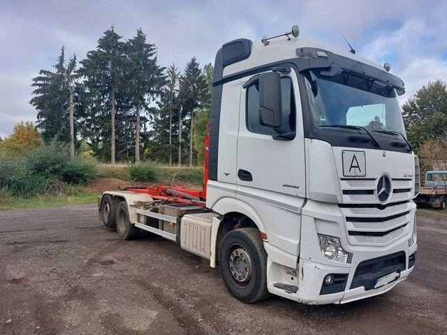 Mercedes-Benz Actros 2646 - 吊钩升降车:图2 Mercedes-Benz Actros 2646 - 吊钩升降车:图2