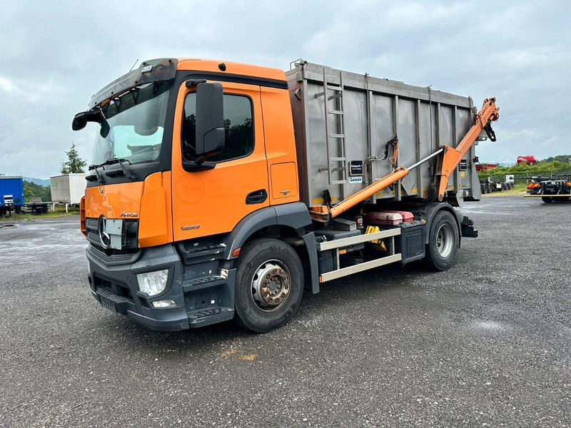 Mercedes-Benz Antos 1833 "Loosen" Tierkörperentsorgung - 集装箱运输车/ 可拆卸车身的卡车:图2 Mercedes-Benz Antos 1833 "Loosen" Tierkörperentsorgung - 集装箱运输车/ 可拆卸车身的卡车:图2