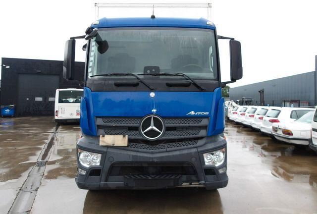 Mercedes-Benz Antos 2832 Koffer + tail lift 6x2 - 厢式卡车:图3 Mercedes-Benz Antos 2832 Koffer + tail lift 6x2 - 厢式卡车:图3