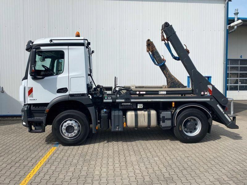 Mercedes-Benz Arocs 1830K - 箕斗装载车:图2 Mercedes-Benz Arocs 1830K - 箕斗装载车:图2