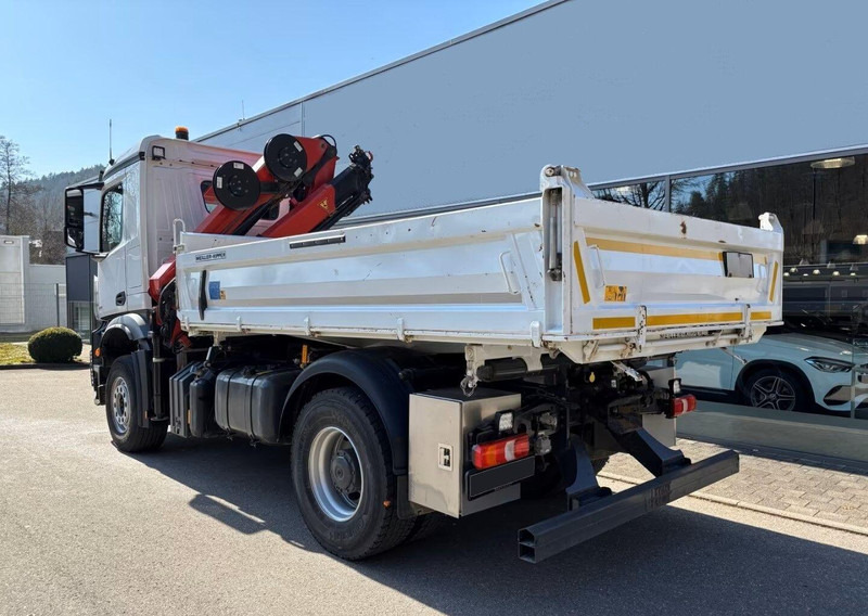 Mercedes-Benz Arocs 1840 - 3 way tipper truck + crane - 翻斗车, 起重车:图4 Mercedes-Benz Arocs 1840 - 3 way tipper truck + crane - 翻斗车, 起重车:图4