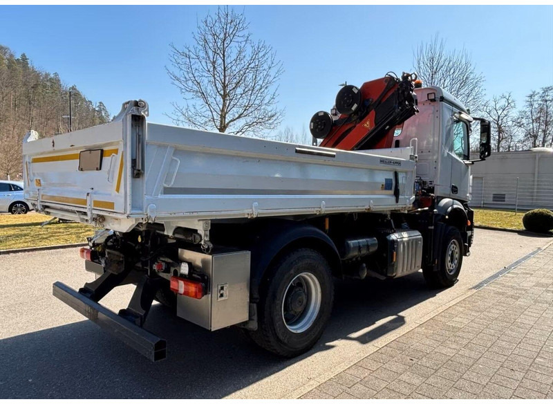 Mercedes-Benz Arocs 1840 - 3 way tipper truck + crane - 翻斗车, 起重车:图3 Mercedes-Benz Arocs 1840 - 3 way tipper truck + crane - 翻斗车, 起重车:图3