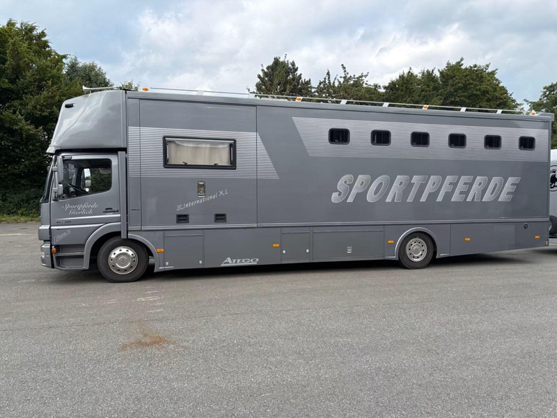 Mercedes-Benz Atego 1529 - Horse transporter - 马匹运输车:图4 Mercedes-Benz Atego 1529 - Horse transporter - 马匹运输车:图4