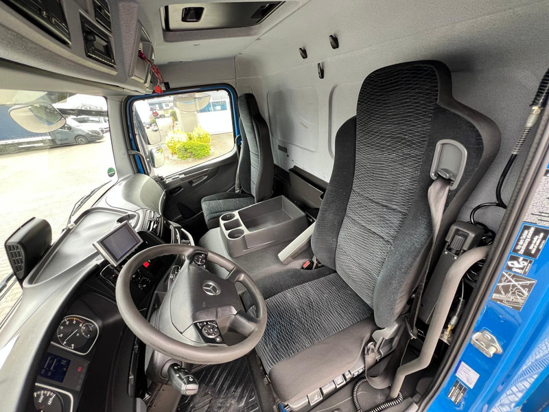 侧帘卡车 Mercedes-Benz Atego 1530 CURTAIN PLANE+LIFT 1.HAND:图15 侧帘卡车 Mercedes-Benz Atego 1530 CURTAIN PLANE+LIFT 1.HAND:图15