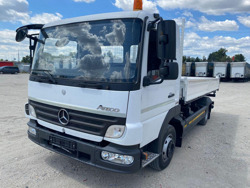 Mercedes-Benz Atego 818 - 3 sided tipper - 翻斗车:图2 Mercedes-Benz Atego 818 - 3 sided tipper - 翻斗车:图2