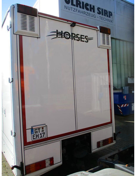 Mercedes-Benz Axor 1833 - Horse transporter - 马匹运输车:图4 Mercedes-Benz Axor 1833 - Horse transporter - 马匹运输车:图4