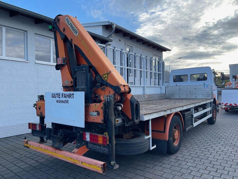 Mercedes-Benz Axor 1833 - 栏板式/ 平板卡车, 起重车:图4 Mercedes-Benz Axor 1833 - 栏板式/ 平板卡车, 起重车:图4