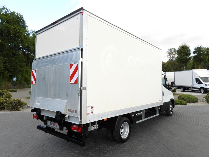 Mercedes-Benz SPRINTER 514 KONTENER WINDA 8 PALET TEMPOMAT BLIŹNIACZE KOŁA KLI - 厢式货车:图3 Mercedes-Benz SPRINTER 514 KONTENER WINDA 8 PALET TEMPOMAT BLIŹNIACZE KOŁA KLI - 厢式货车:图3