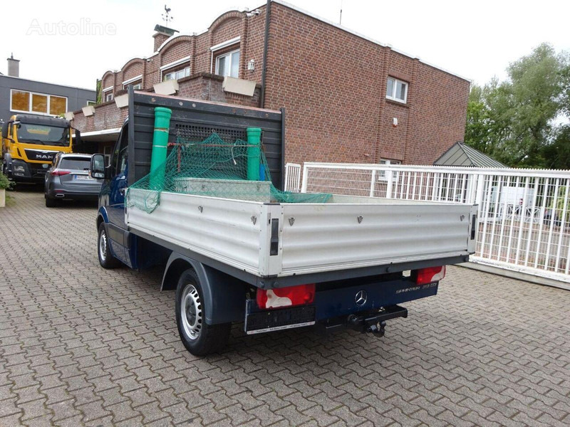 Mercedes-Benz Sprinter 313 CDI Flatbed - 栏板式/ 平板卡车:图5 Mercedes-Benz Sprinter 313 CDI Flatbed - 栏板式/ 平板卡车:图5