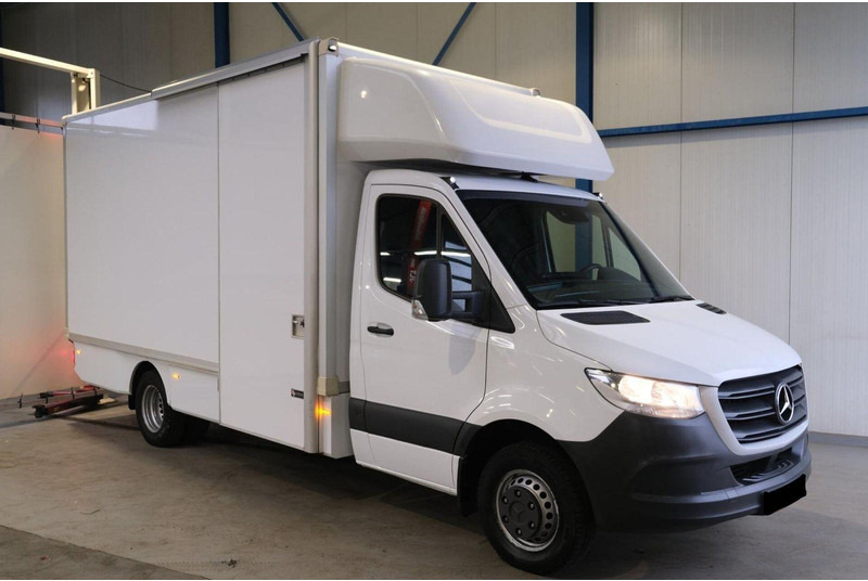 Mercedes-Benz Sprinter 516 Koffer Service truck - 自动售货卡车:图1 Mercedes-Benz Sprinter 516 Koffer Service truck - 自动售货卡车:图1