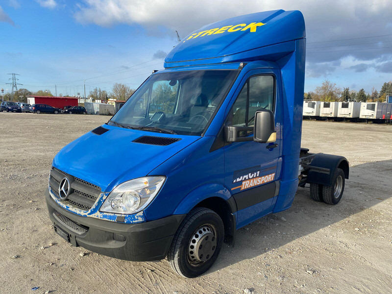 Mercedes-Benz Sprinter 519 - BE Mini Trekker - SZM - 3.5t - 牵引车:图2 Mercedes-Benz Sprinter 519 - BE Mini Trekker - SZM - 3.5t - 牵引车:图2