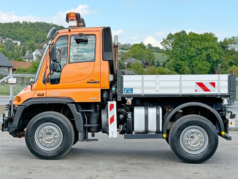 Mercedes-Benz UNIMOG 400 * KIPPER 2,40 * 4x4 * TOPZUSTAND - 翻斗车:图4 Mercedes-Benz UNIMOG 400 * KIPPER 2,40 * 4x4 * TOPZUSTAND - 翻斗车:图4