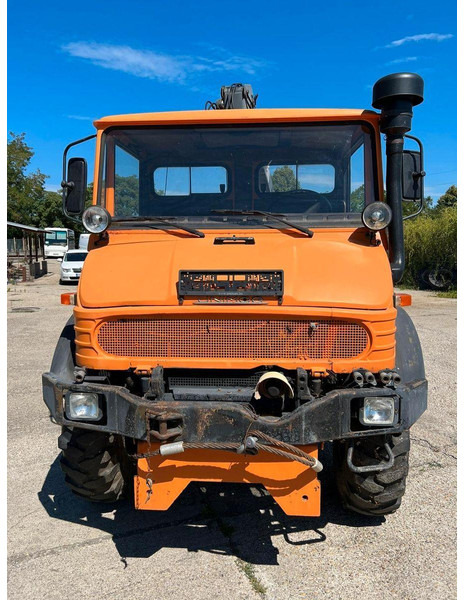Mercedes-Benz UNIMOG - 翻斗车, 起重车:图2 Mercedes-Benz UNIMOG - 翻斗车, 起重车:图2