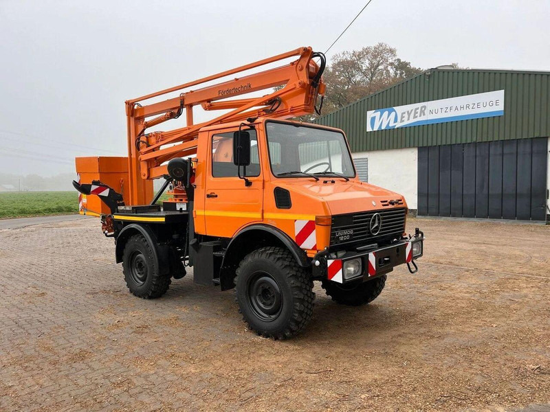 Mercedes-Benz Unimog 1200 4x4 - Lifting basket - 卡车, 起重车:图2 Mercedes-Benz Unimog 1200 4x4 - Lifting basket - 卡车, 起重车:图2
